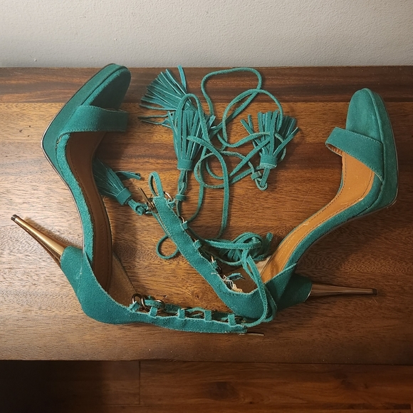 Colin Stuart | Suede Lace-Up Tasseled Gladiator Heels - Picture 5 of 8